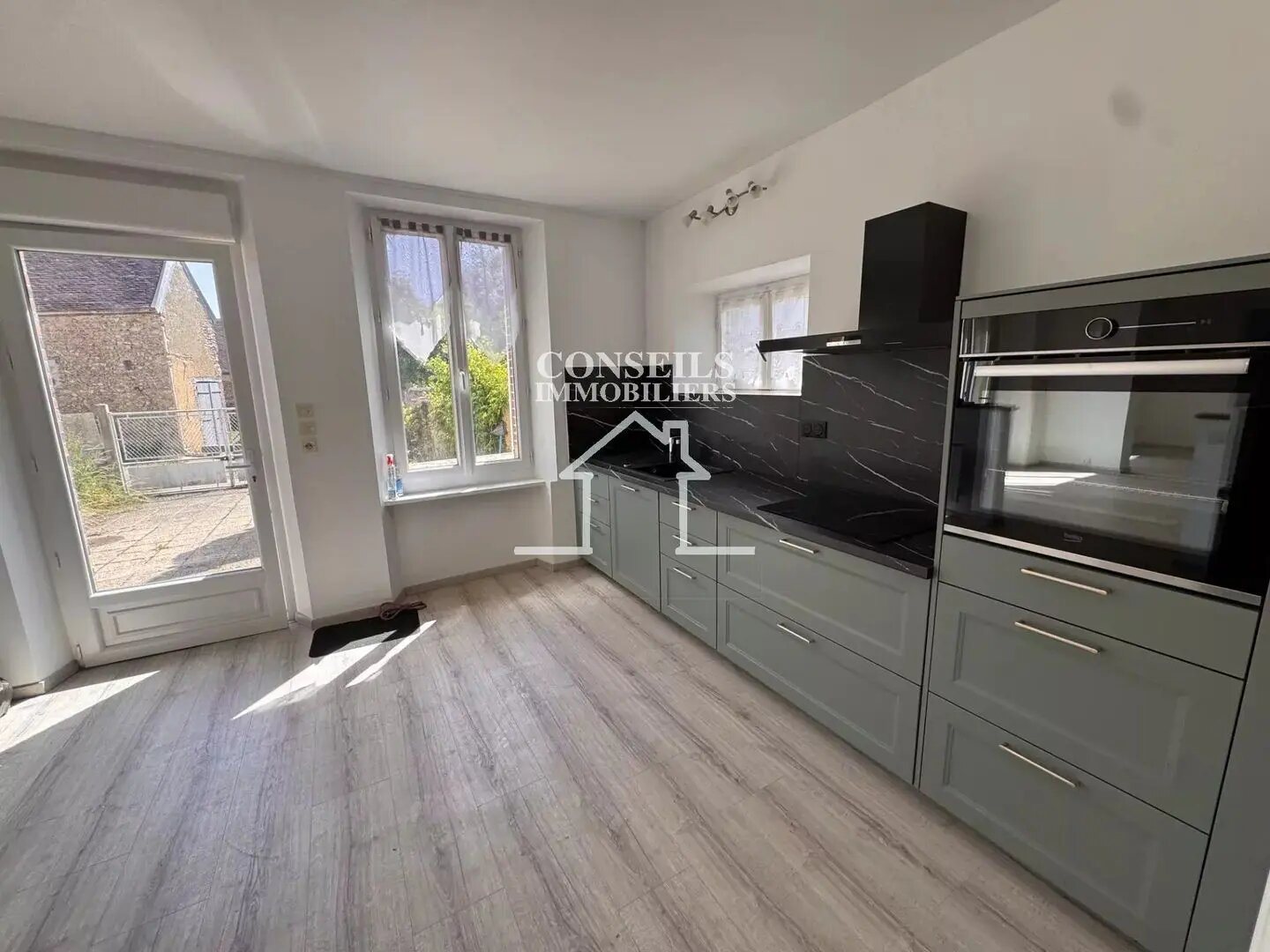 Maison à vendre, 61m², Villeneuve-sur-Yonne