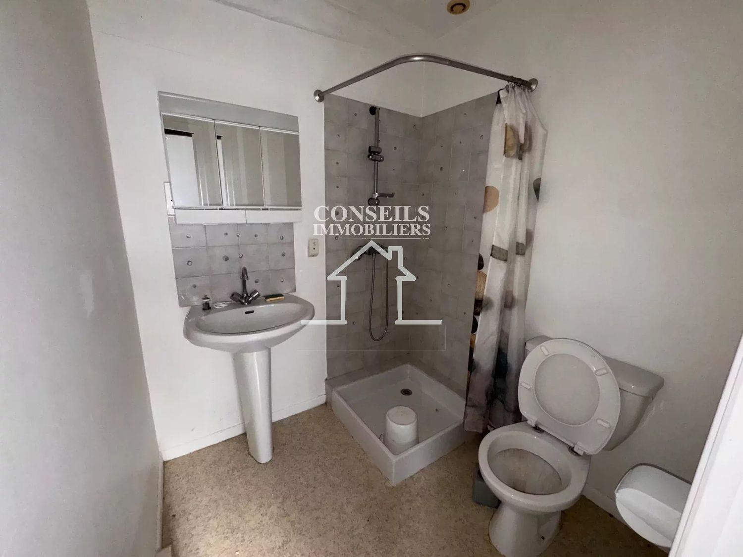 Maison à vendre, 69m², Saint-Julien-du-Sault