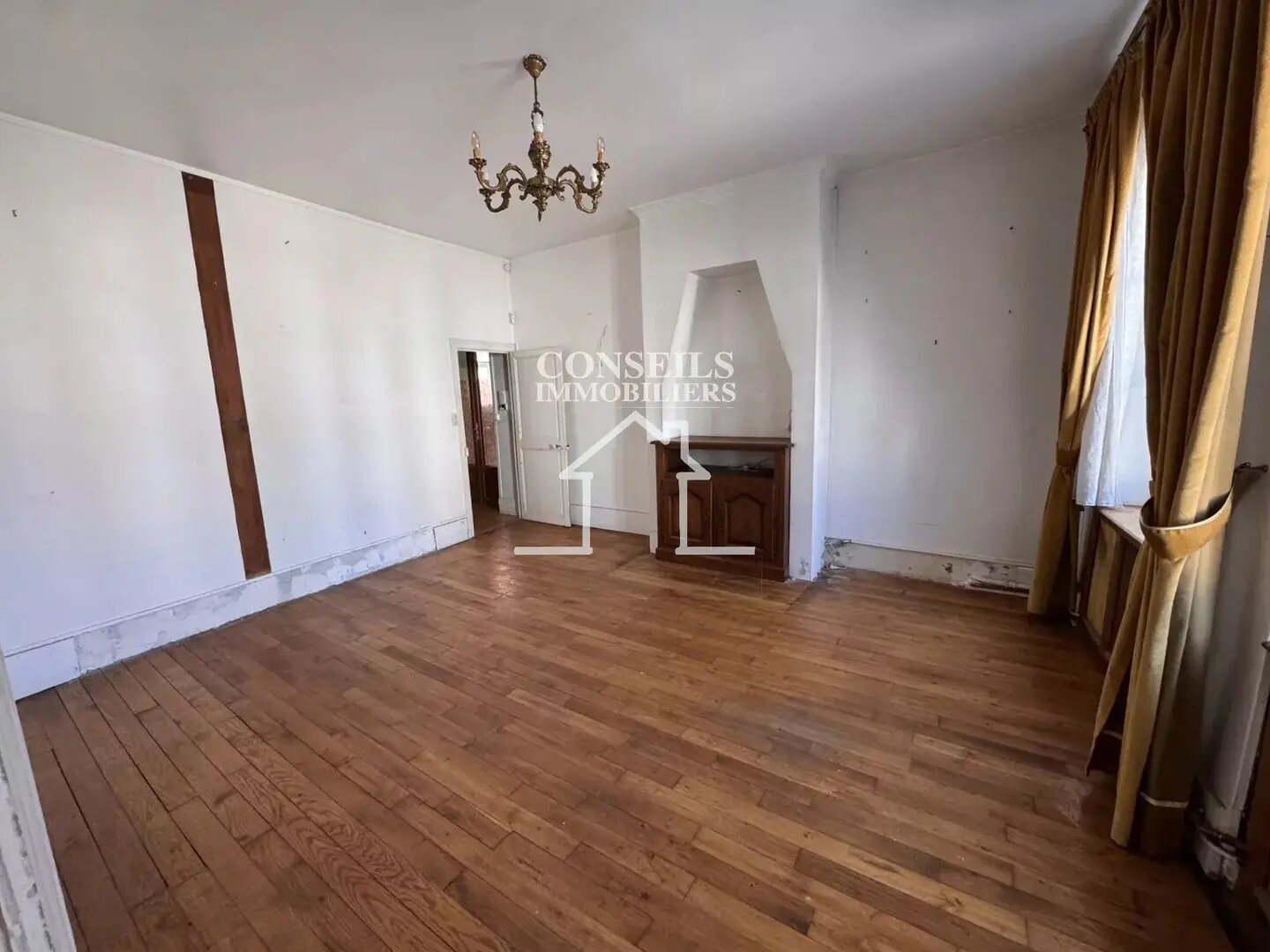 Maison à vendre, 145m², Villeneuve-sur-Yonne
