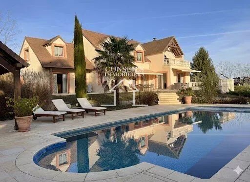 Maison à vendre, 237m², Saint-Julien-du-Sault
