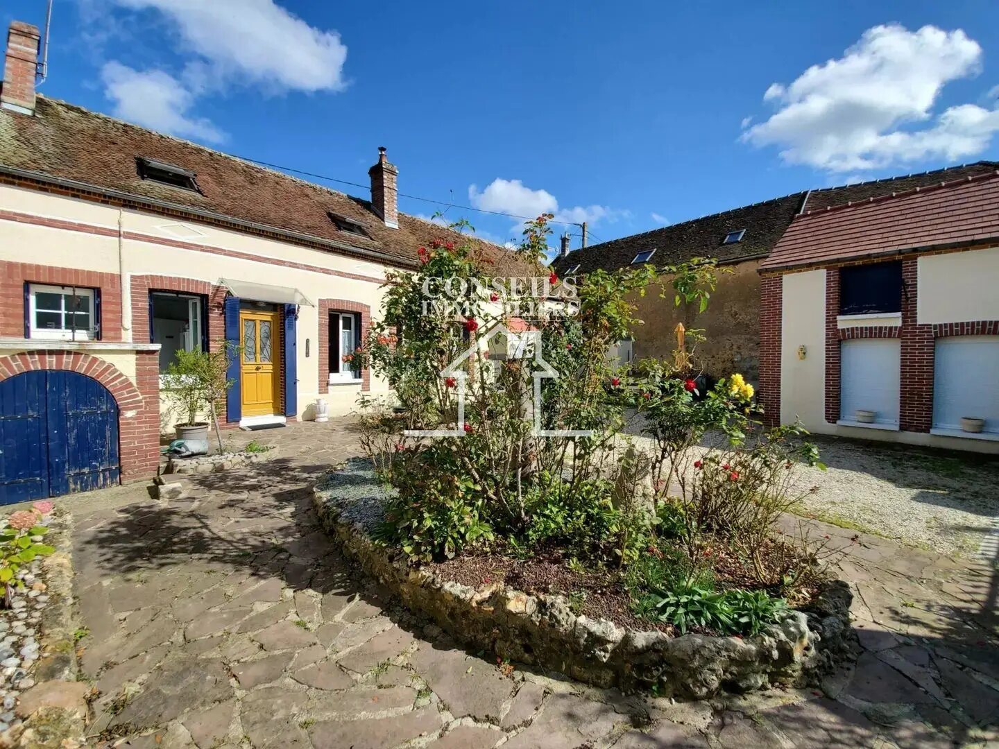 Maison à vendre, 100m², Villeneuve-sur-Yonne
