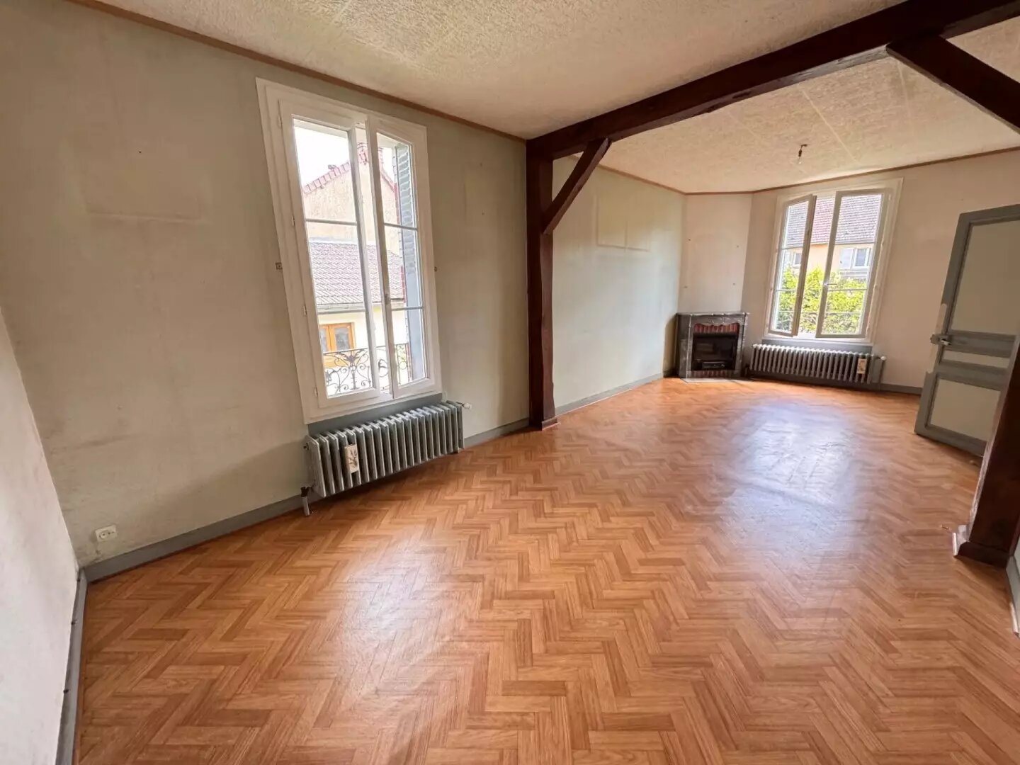 Maison à vendre, 108m², Saint-Julien-du-Sault