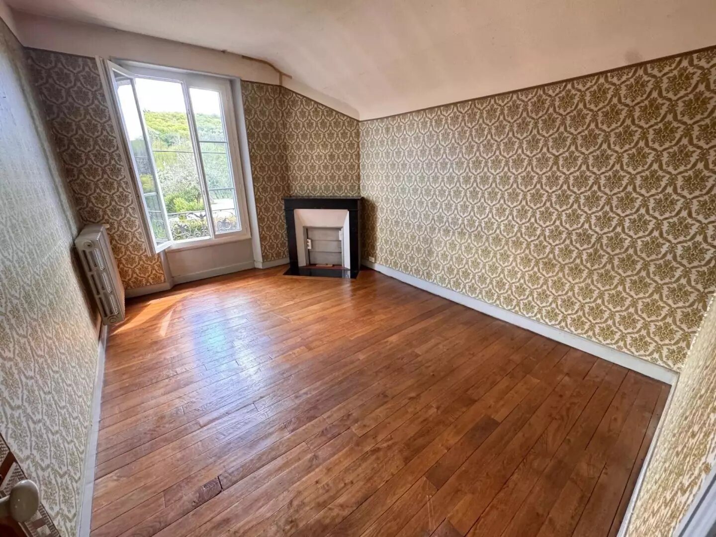 Maison à vendre, 108m², Saint-Julien-du-Sault