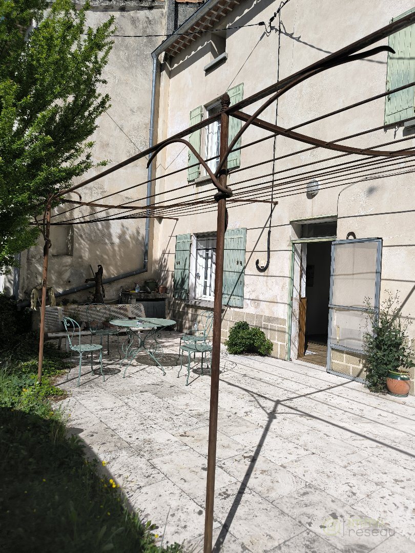 Maison à vendre, 165m², Entraigues-sur-la-Sorgue