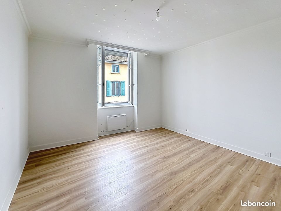 Appartement à vendre, 92m², Thoissey