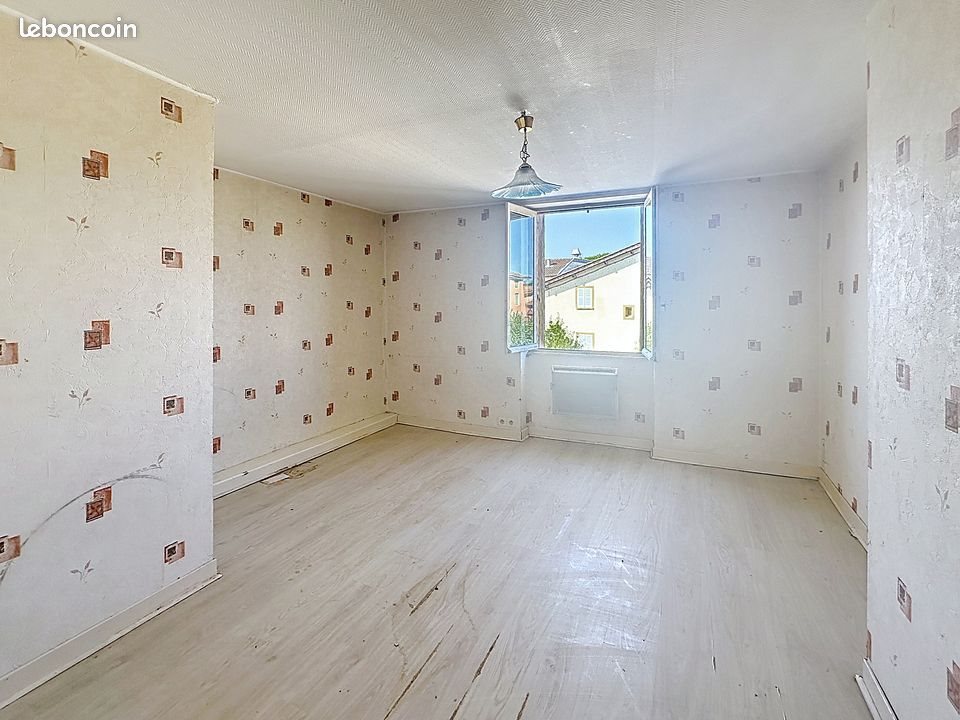 Appartement à vendre, 65m², Thoissey