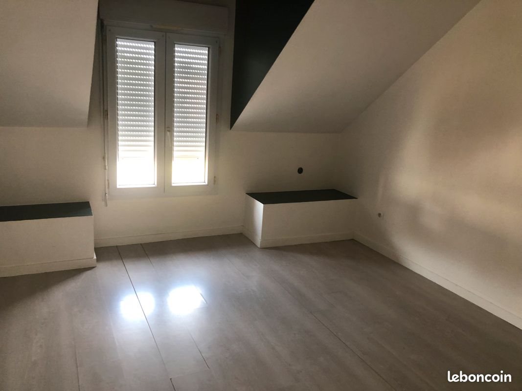 Maison à louer, 77m², Mozé-sur-Louet
