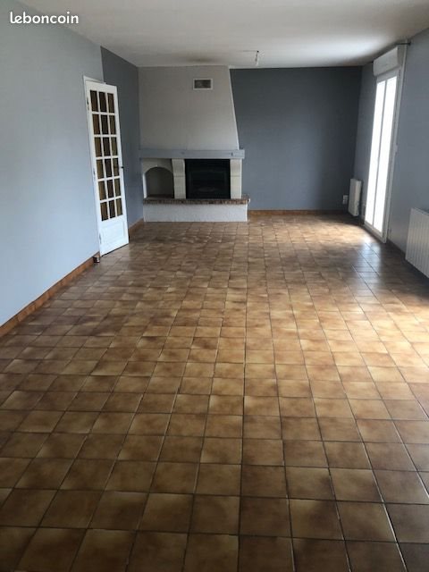 Maison à louer, 111m², Marcé