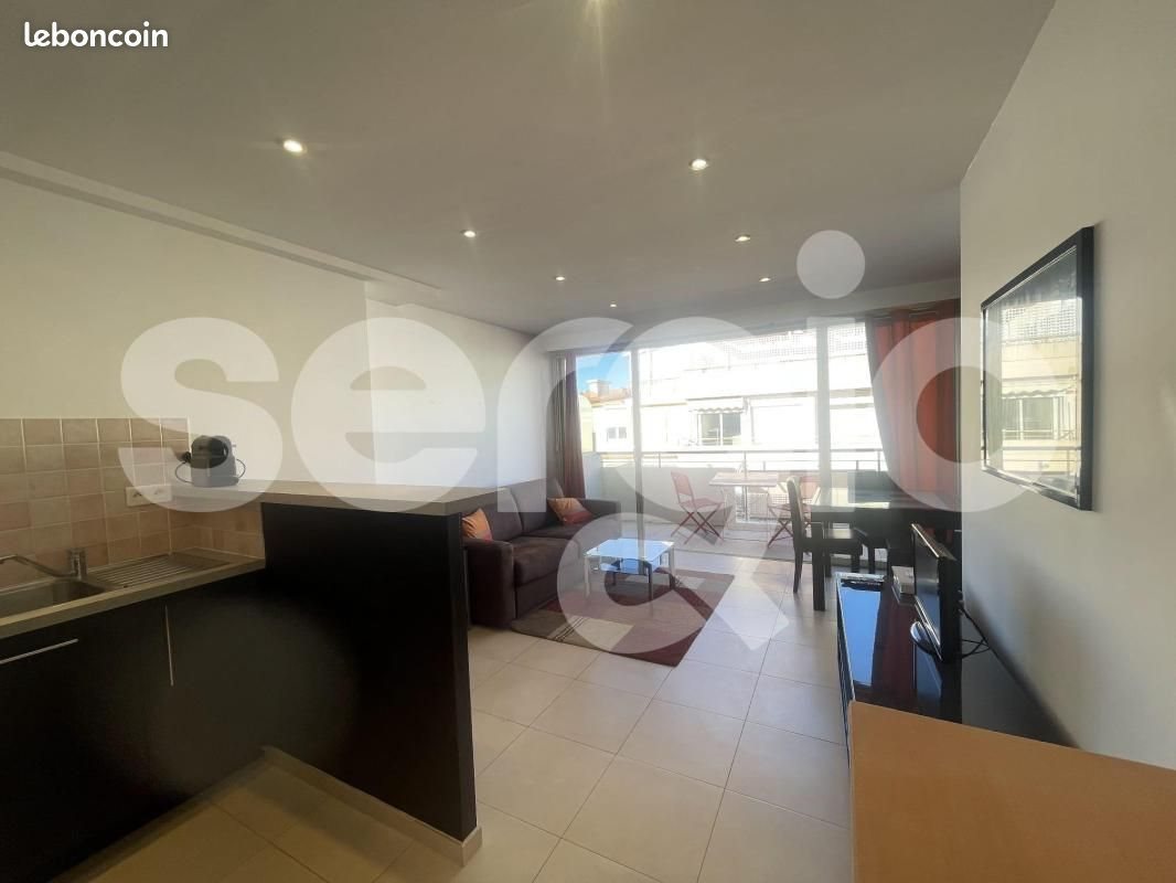 Appartement à louer, 31m², Cannes