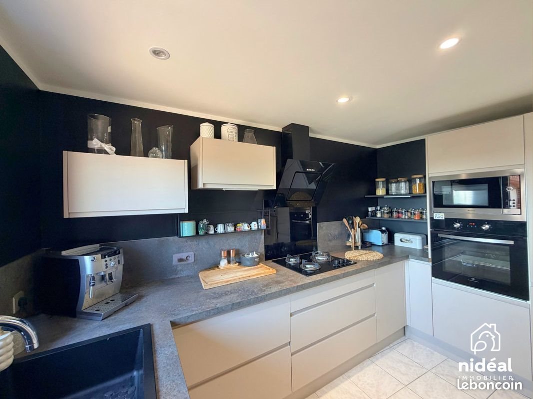 Maison à vendre, 121m², Maresches