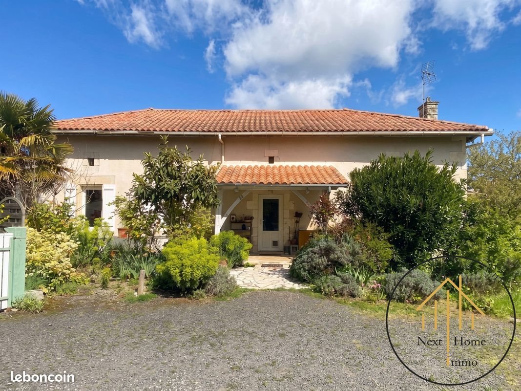 Maison à vendre, 148m², Châtignac