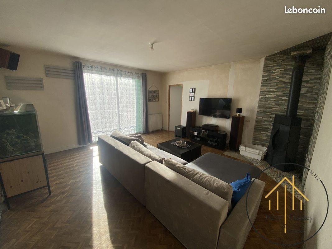 Maison à vendre, 122m², Chalais