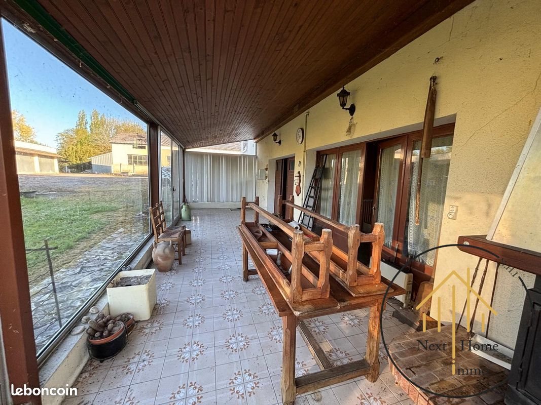 Maison à vendre, 197m², Aigre