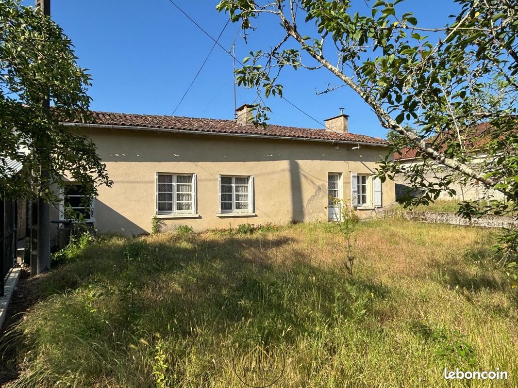 Maison à vendre, 85m², Brossac