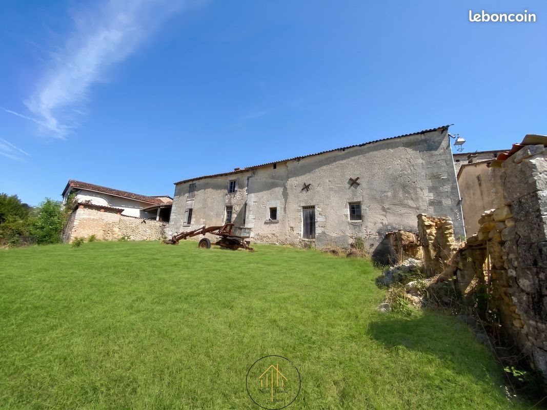 Maison à vendre, 198m², Brossac