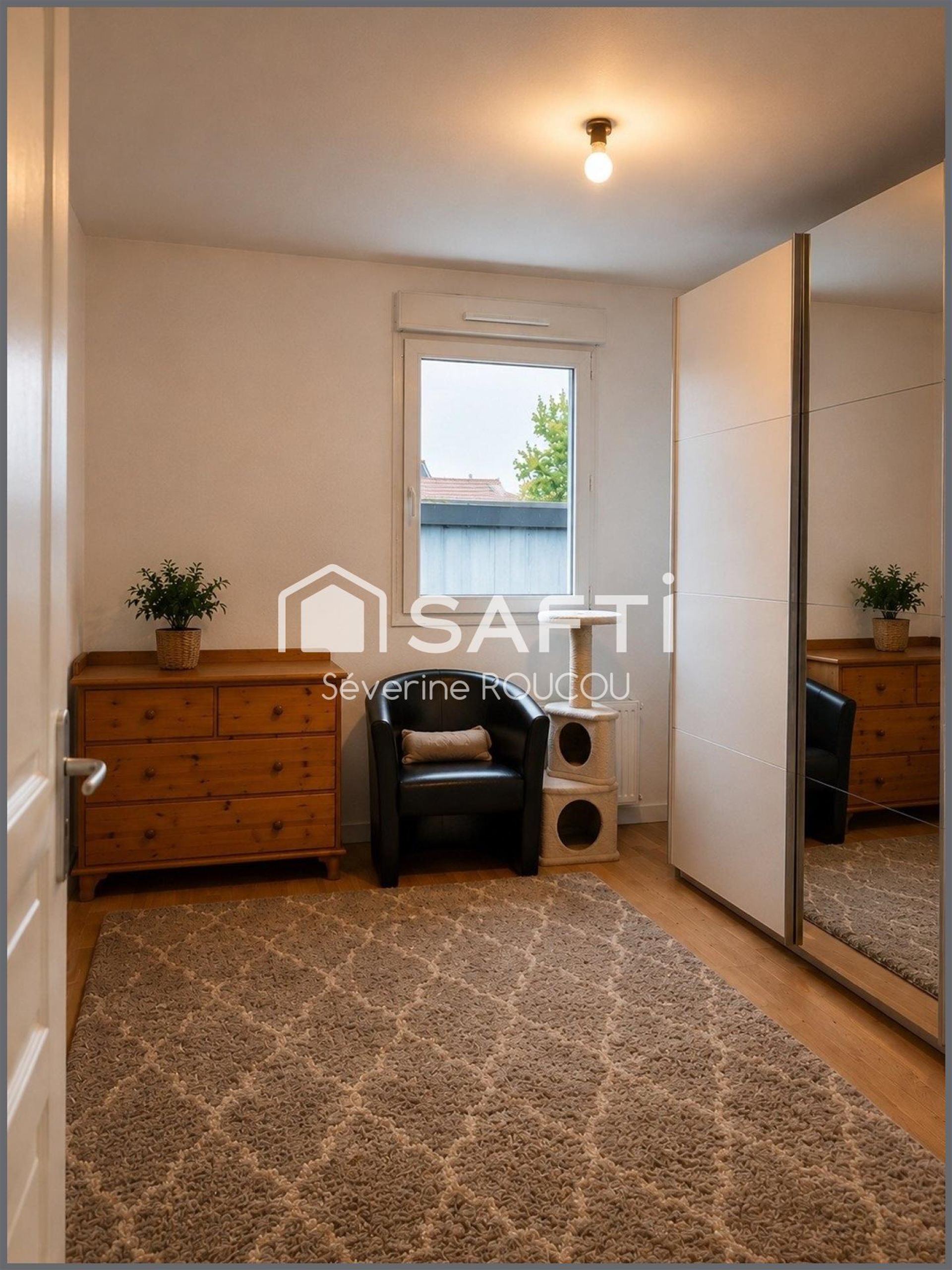 Appartement à vendre, 81m², Saint-Genis-Pouilly