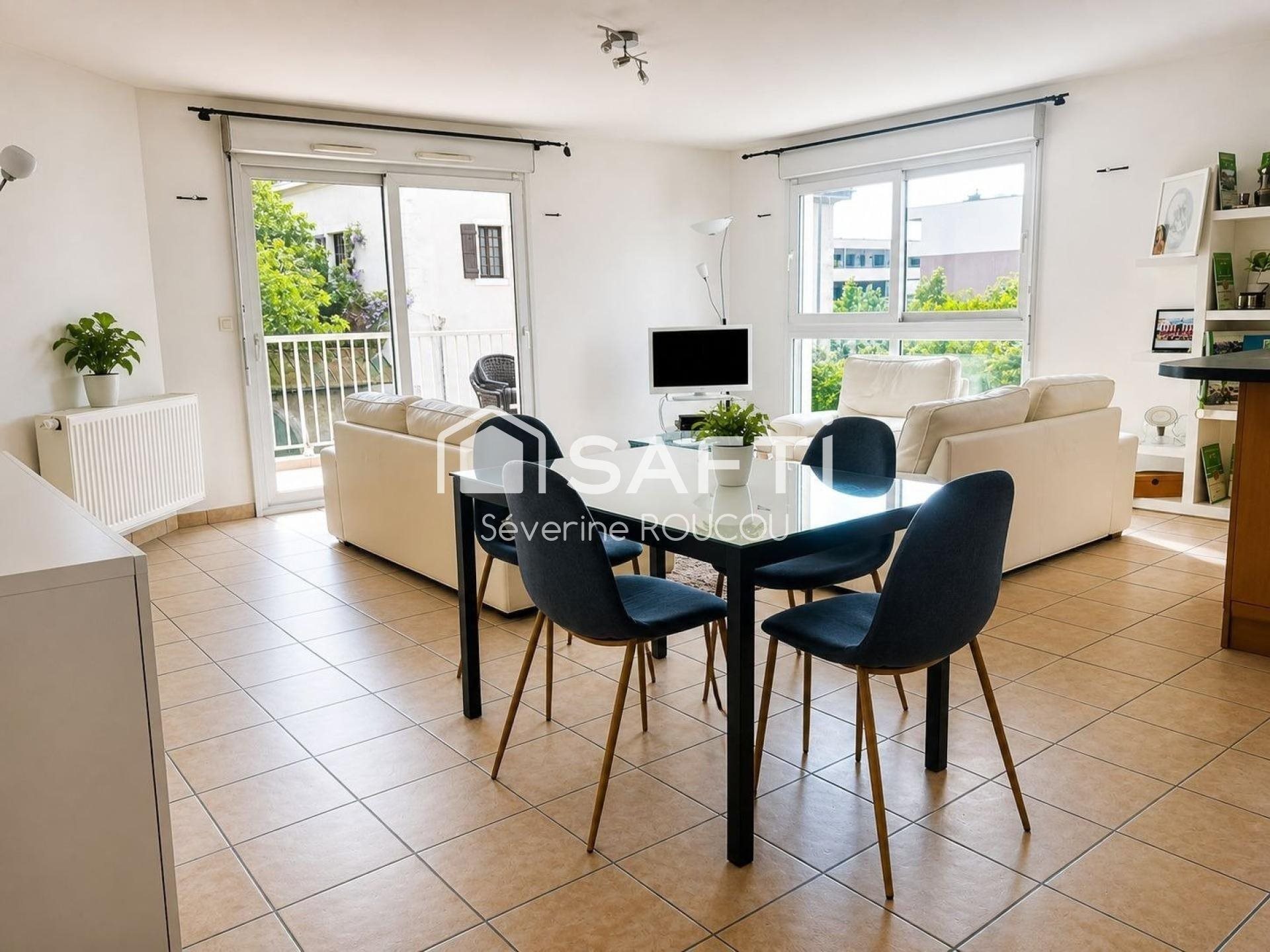 Appartement à vendre, 87m², Cessy
