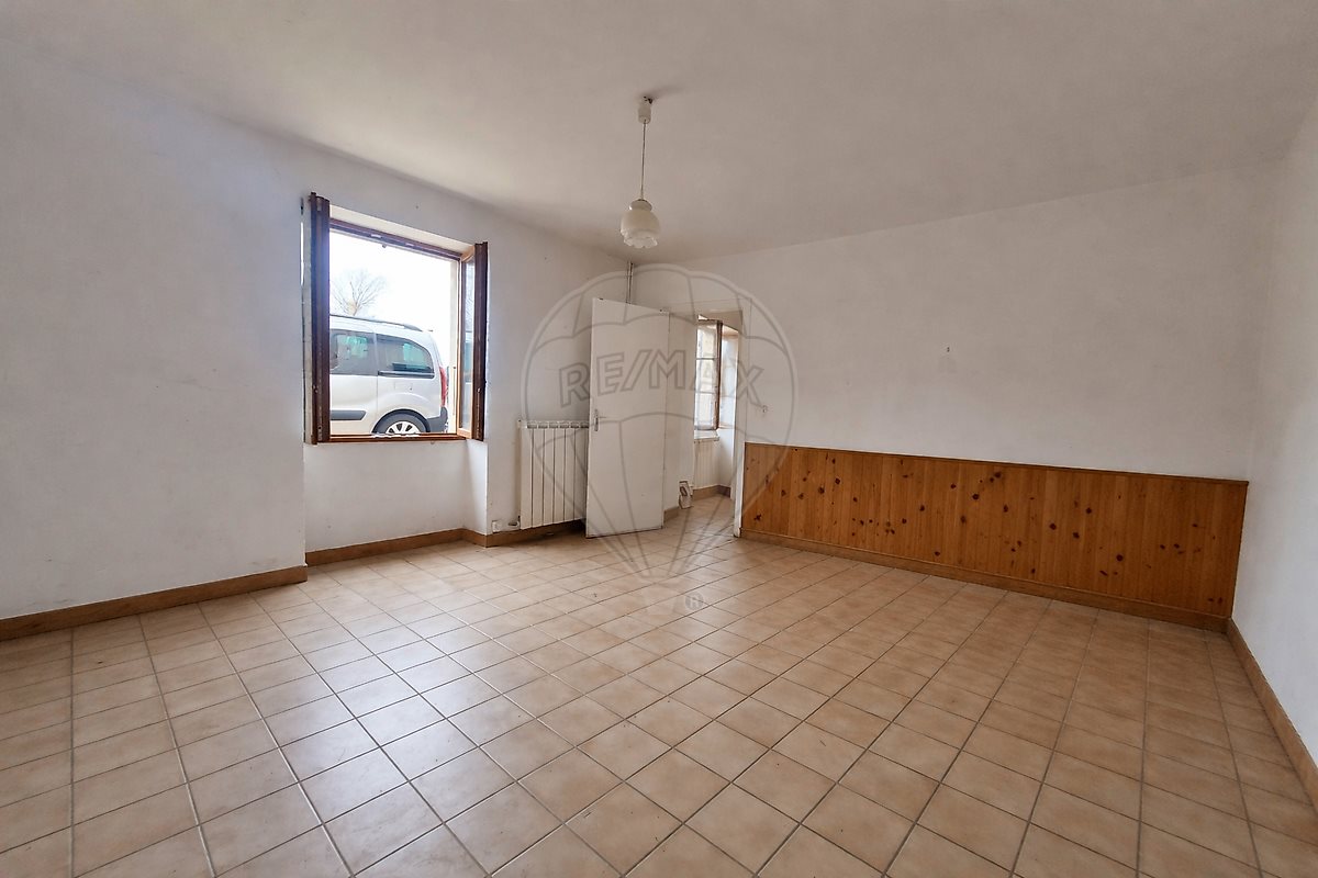 Maison à vendre, 101m², Prémery