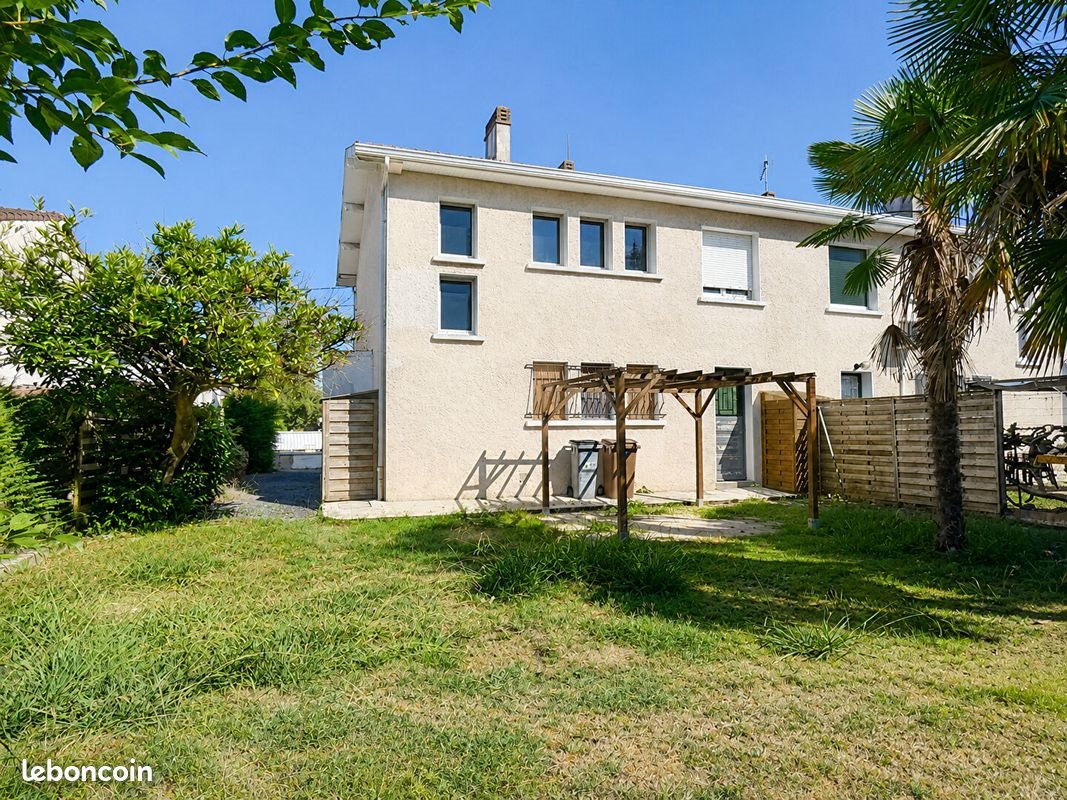 Maison à vendre, 101m², Pau