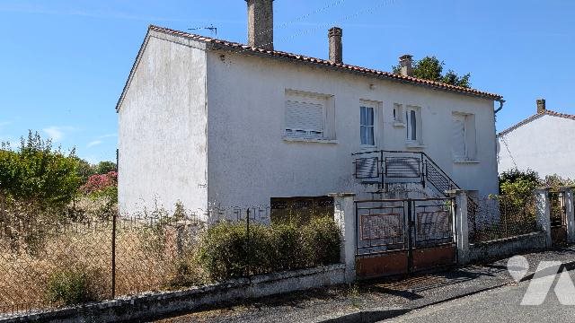 Maison à vendre, 69m², Mauzé-sur-le-Mignon