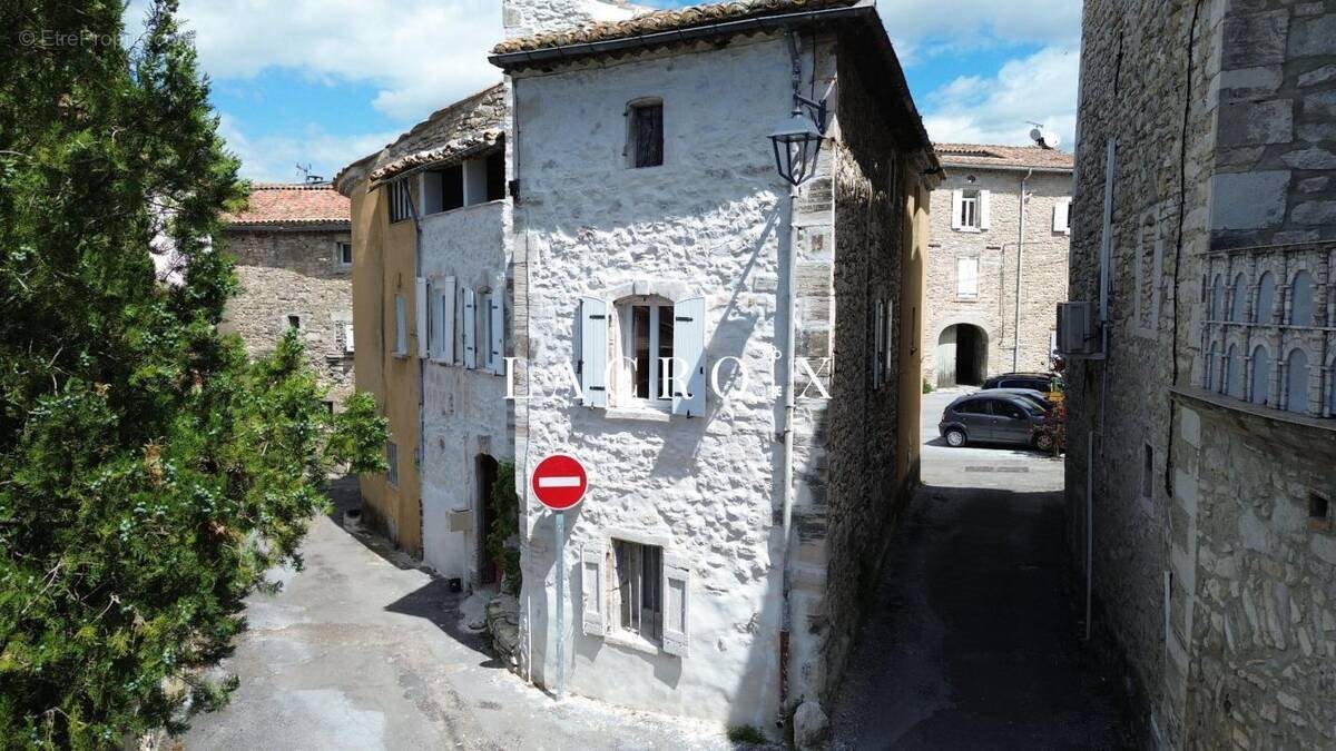 Maison à vendre, 46m², Saint-Jean-de-Maruéjols-et-Avéjan