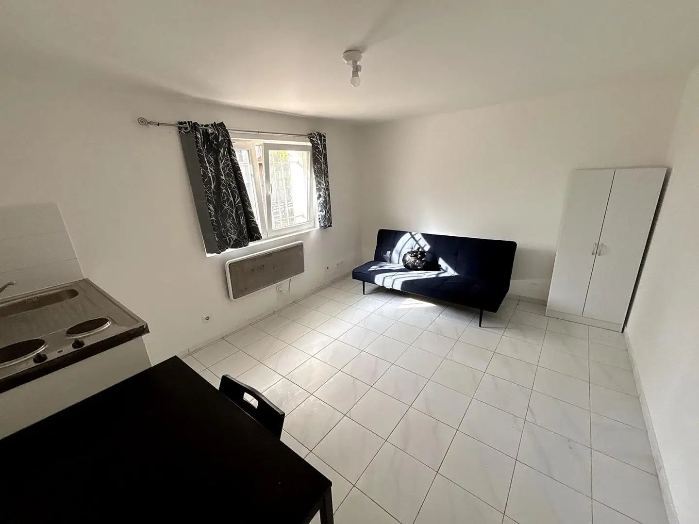 Appartement à louer, 19m², Bron