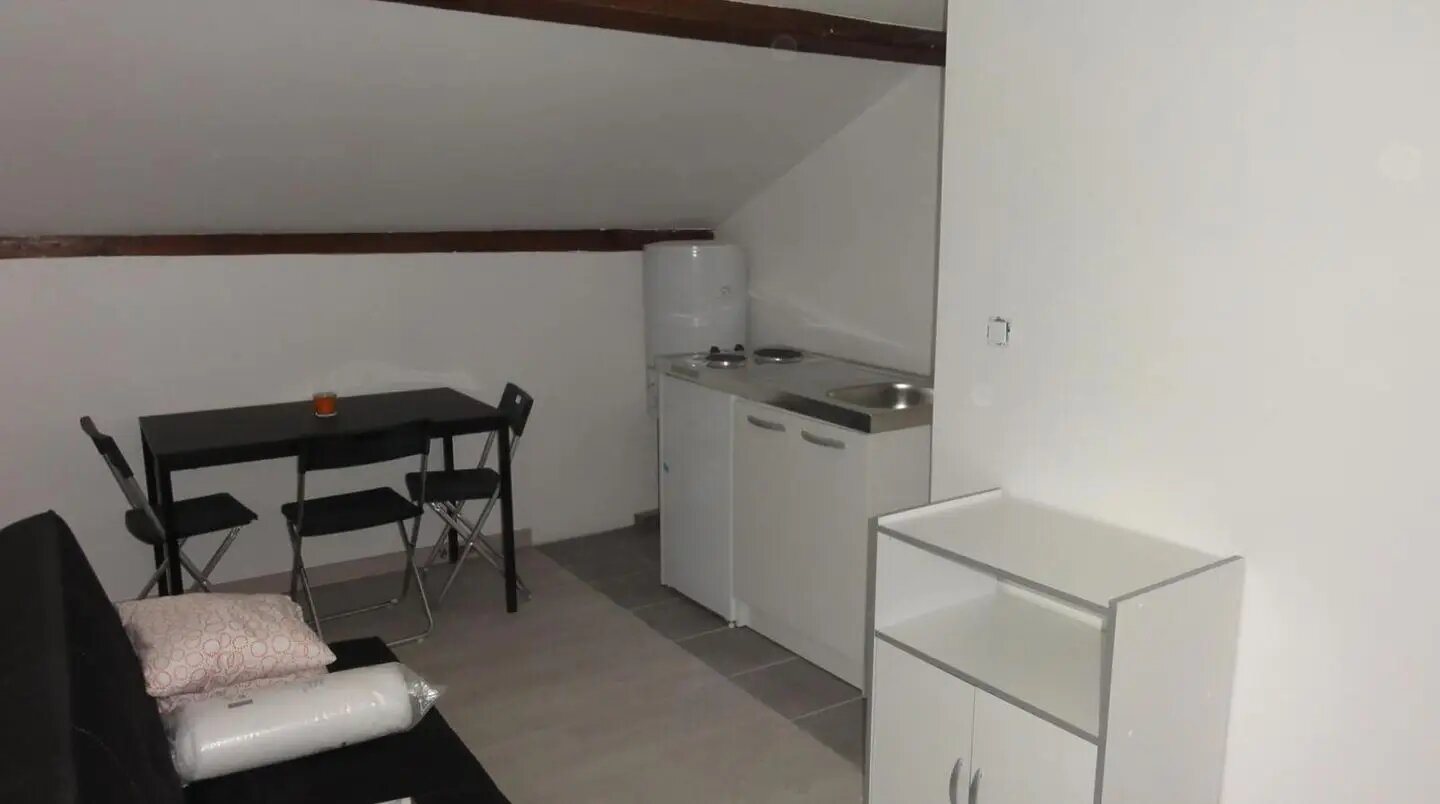 Appartement à louer, 16m², Bron