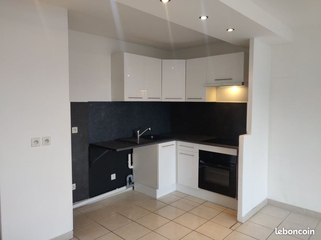 Appartement à louer, 57m², Marseille 10ème