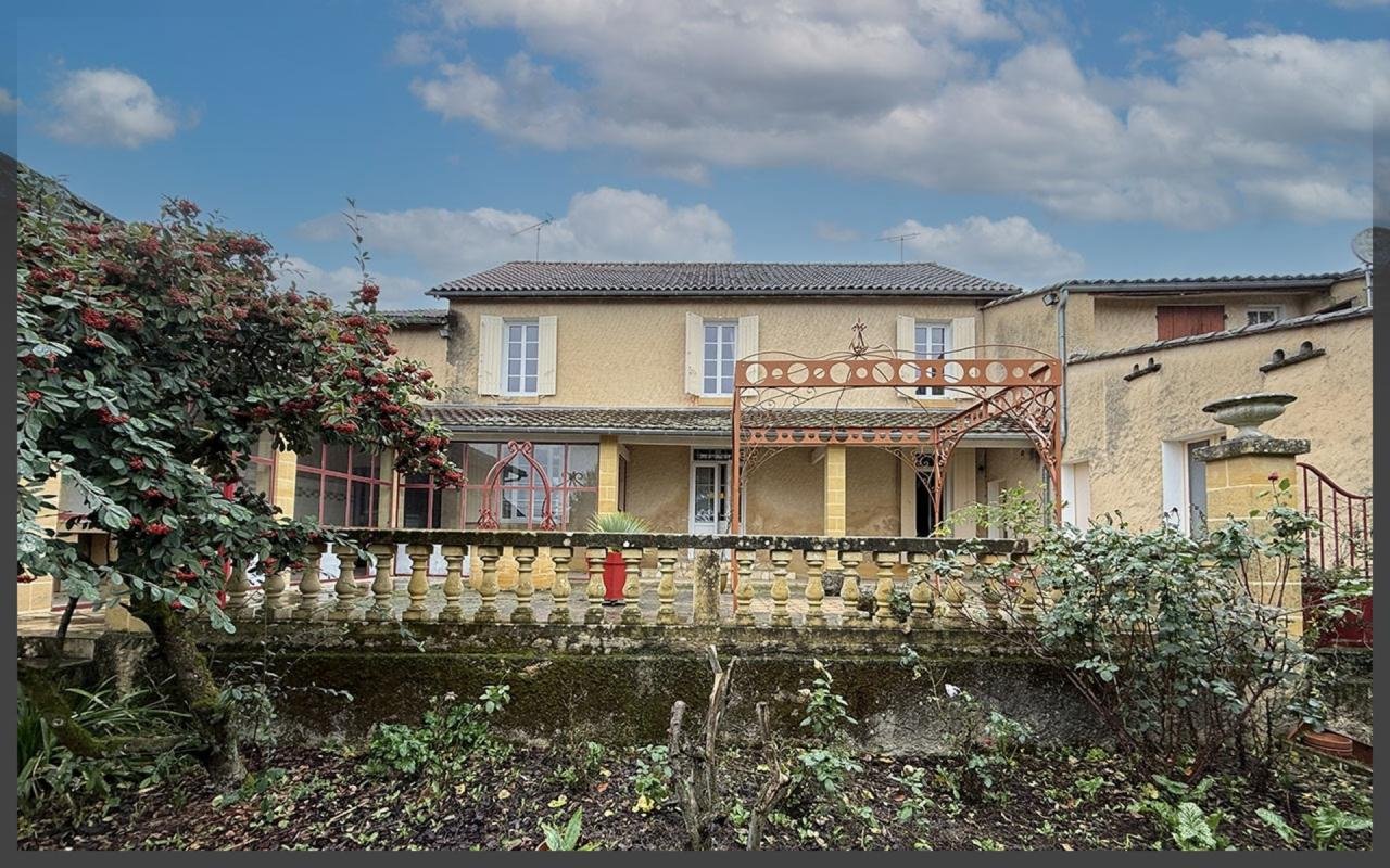 Maison à vendre, 270m², Villefranche-de-Lonchat