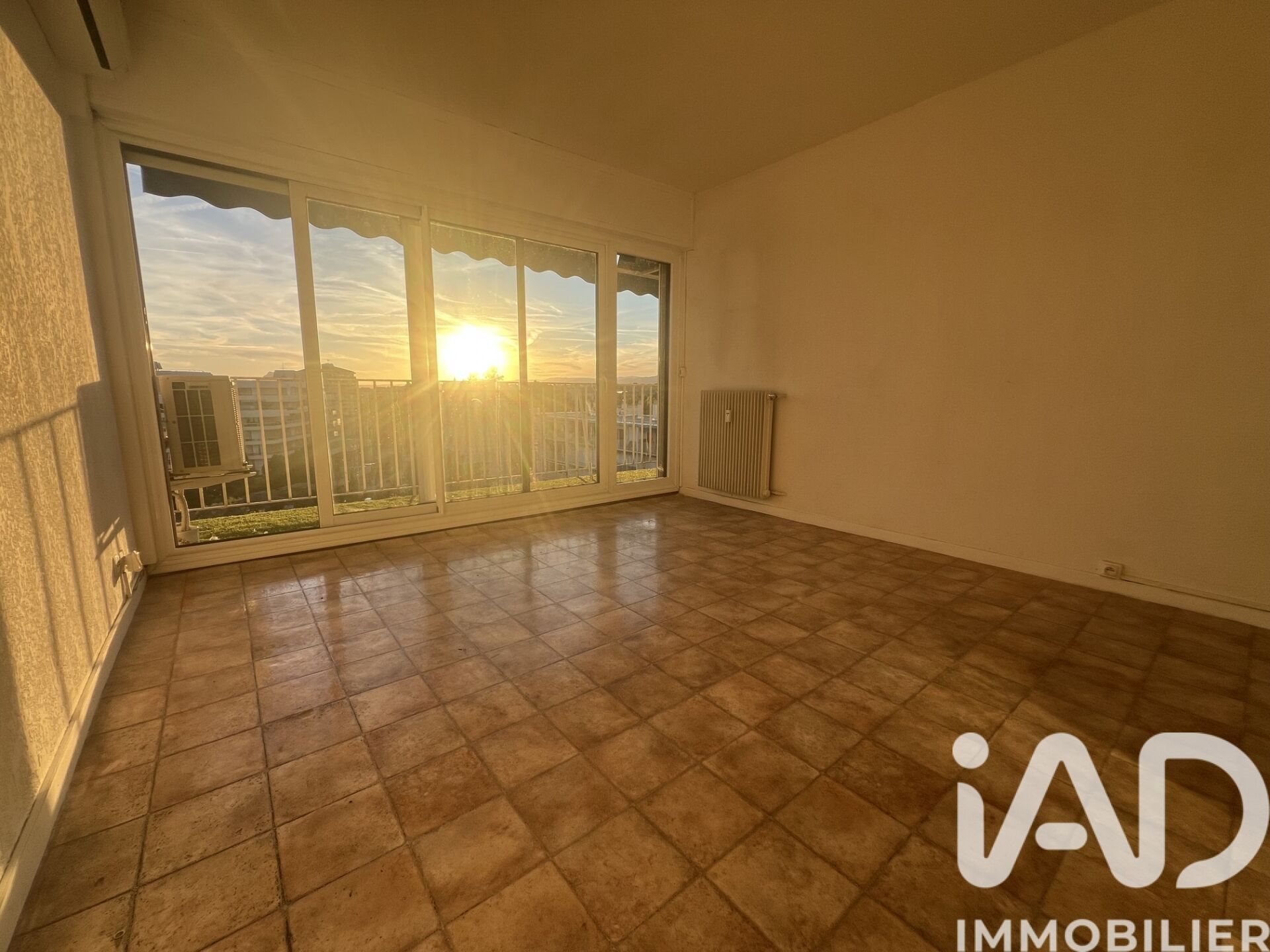 Appartement à vendre, 57m², Fréjus
