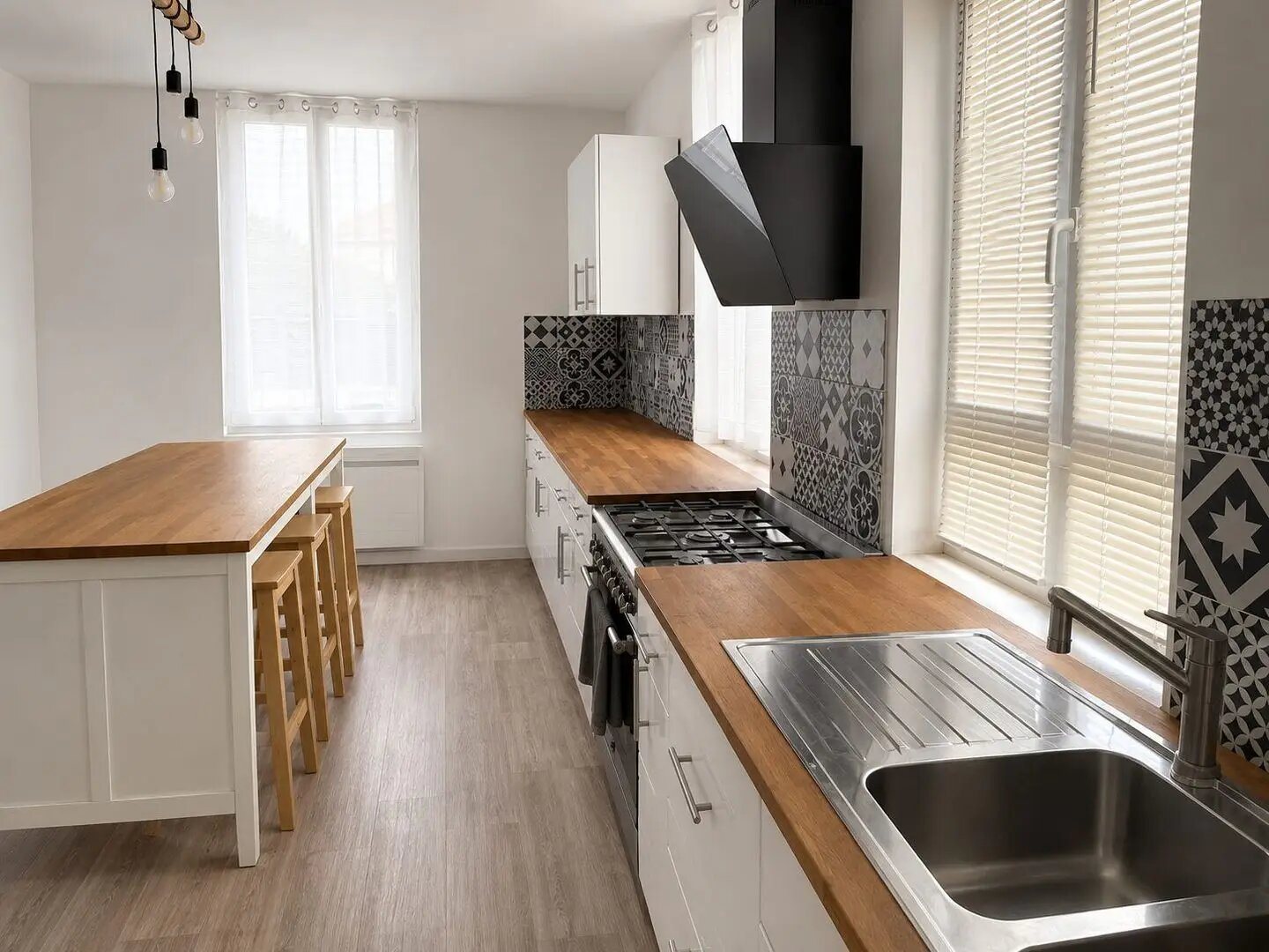 Maison à vendre, 130m², Fontaine-les-Grès