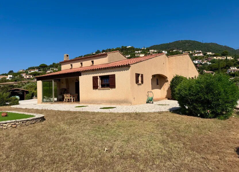 Maison à vendre, 149m², Cavalaire-sur-Mer