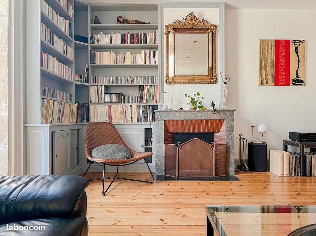 Appartement à vendre, 342m², Saintes