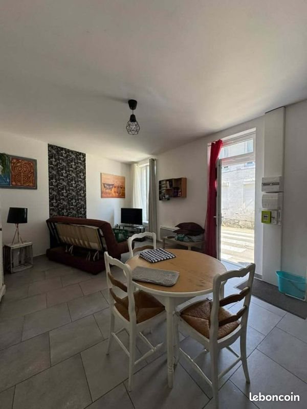 Appartement à louer, 26m², Fourmies