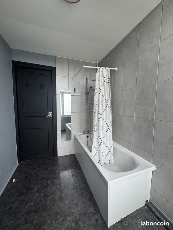 Maison à louer, 72m², Trélon