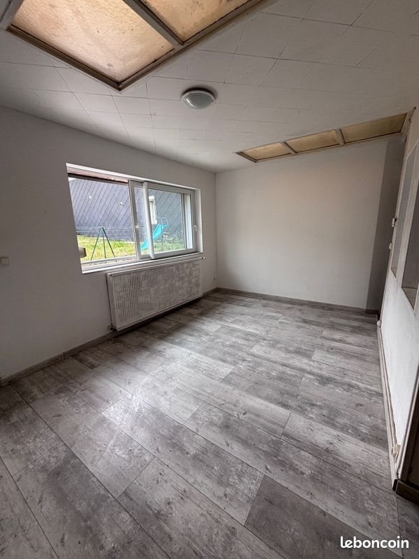 Maison à louer, 117m², Fourmies