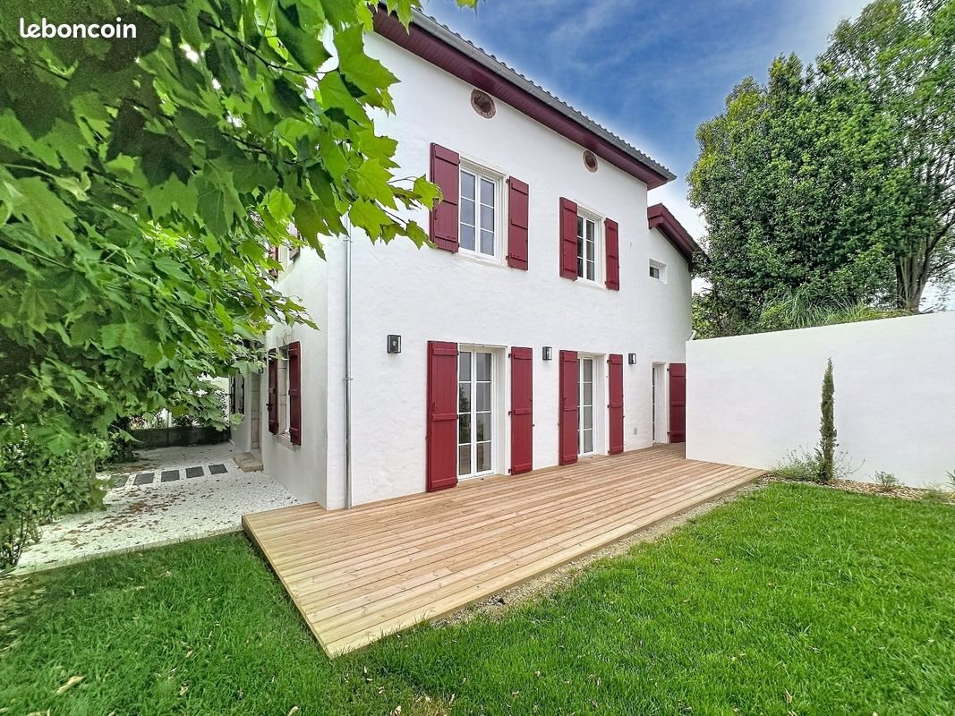 Maison à vendre, 240m², Arbonne