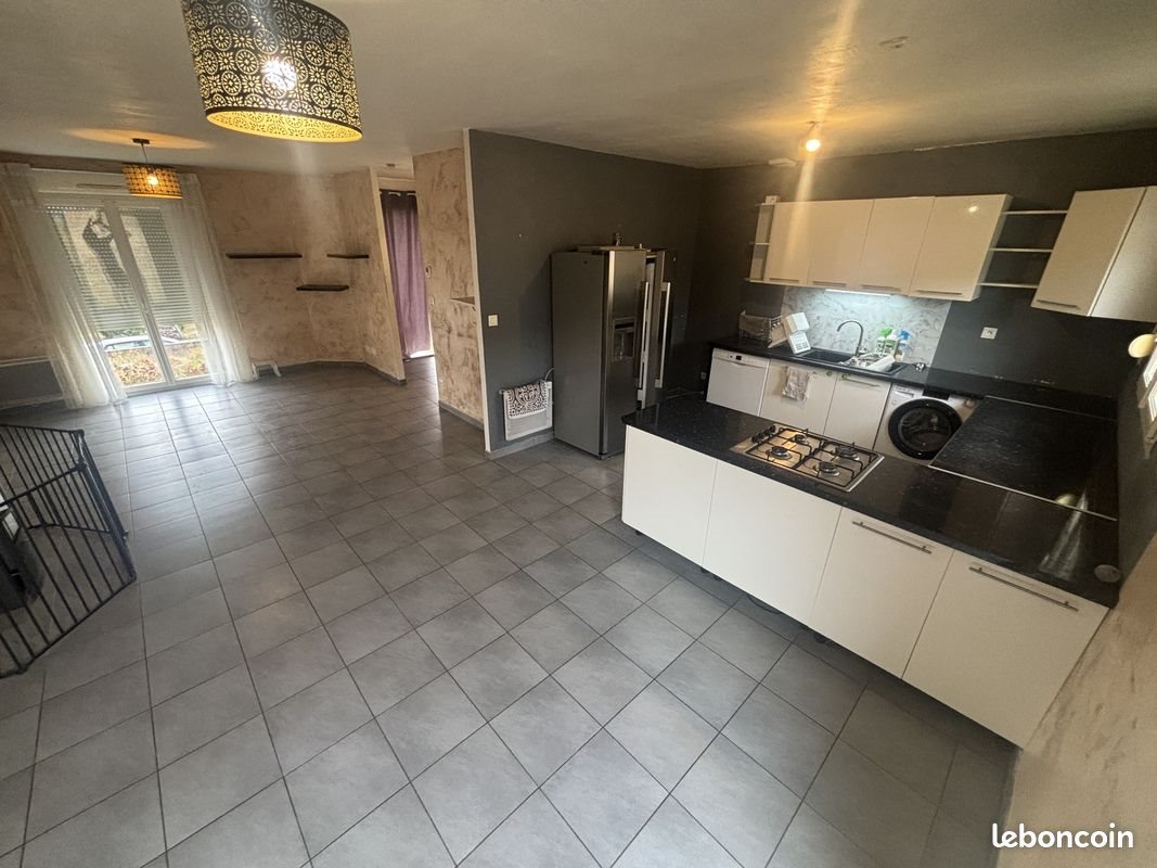 Maison à vendre, 90m², Sampigny