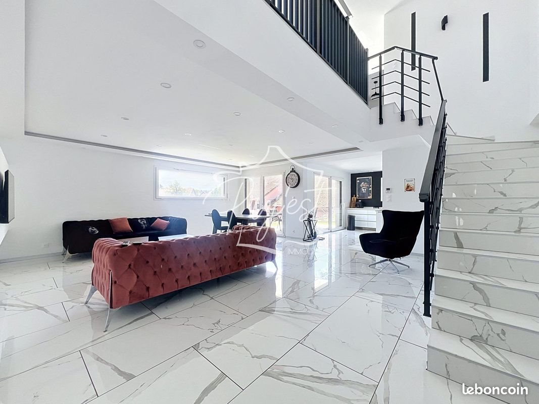 Maison à vendre, 146m², Argiésans