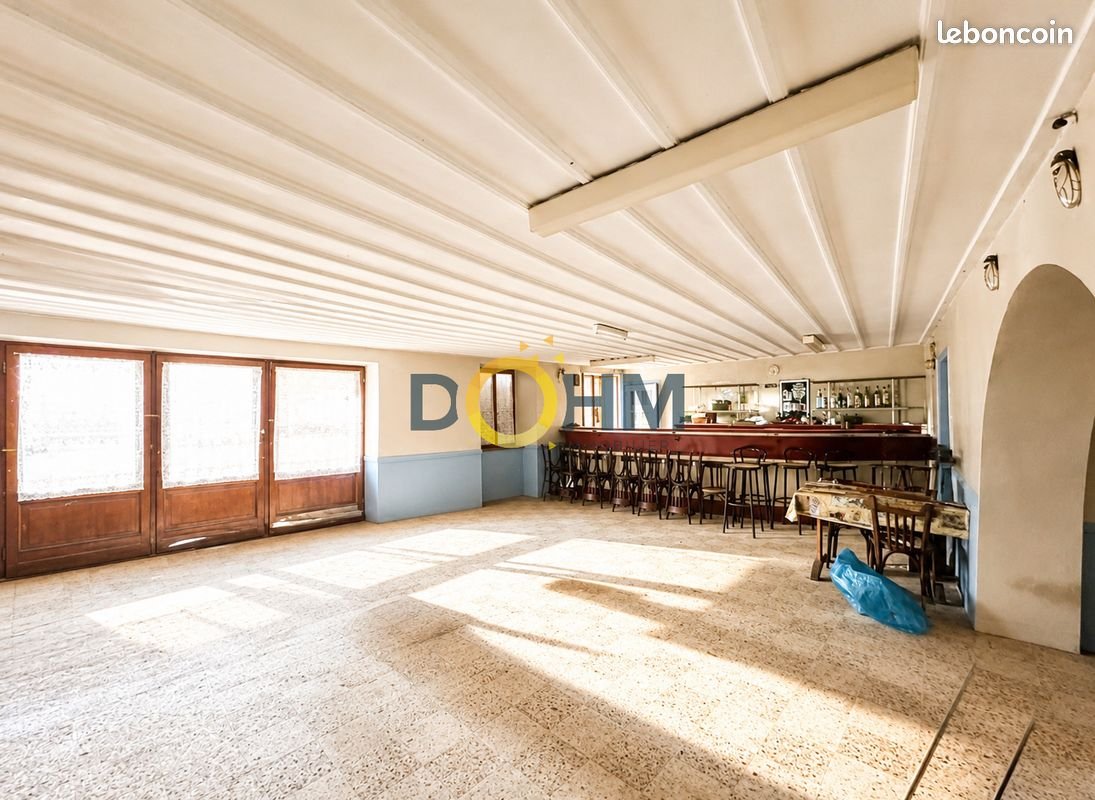 Maison à vendre, 300m², Massiac