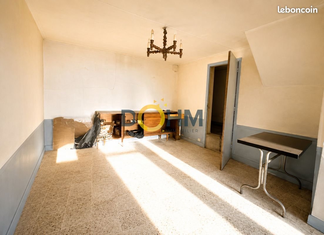 Maison à vendre, 300m², Massiac