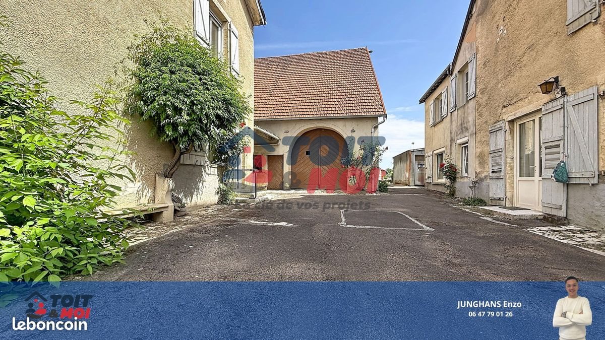 Maison à vendre, 310m², Combeaufontaine