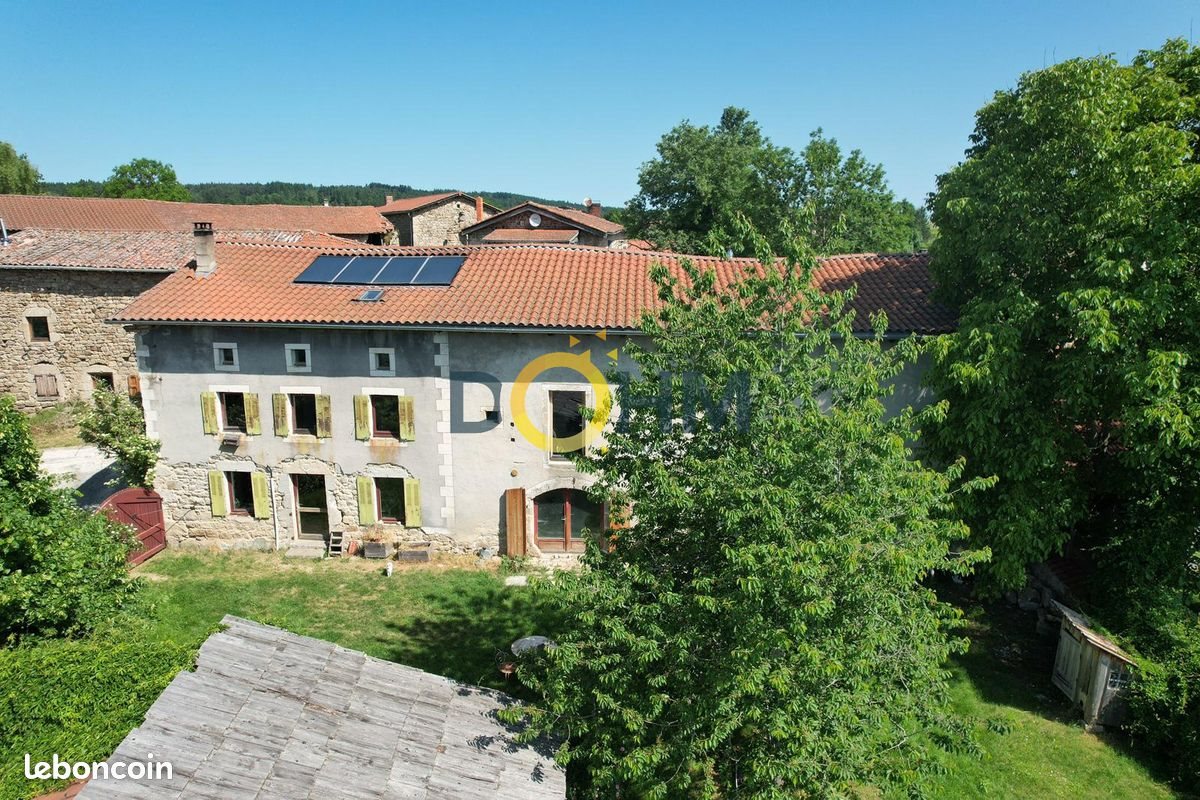 Maison à vendre, 150m², Chomelix