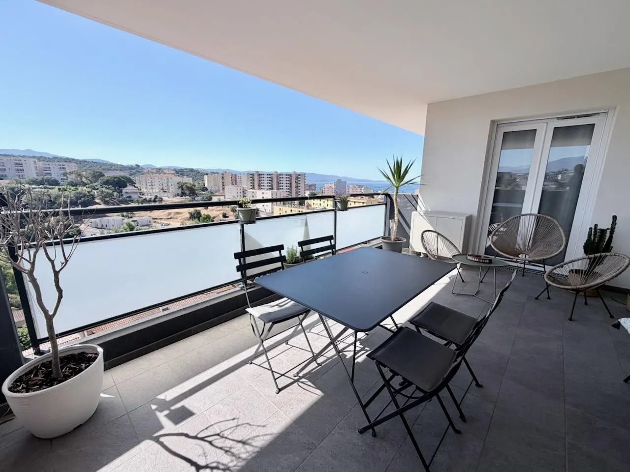 Appartement à vendre, 73m², Ajaccio