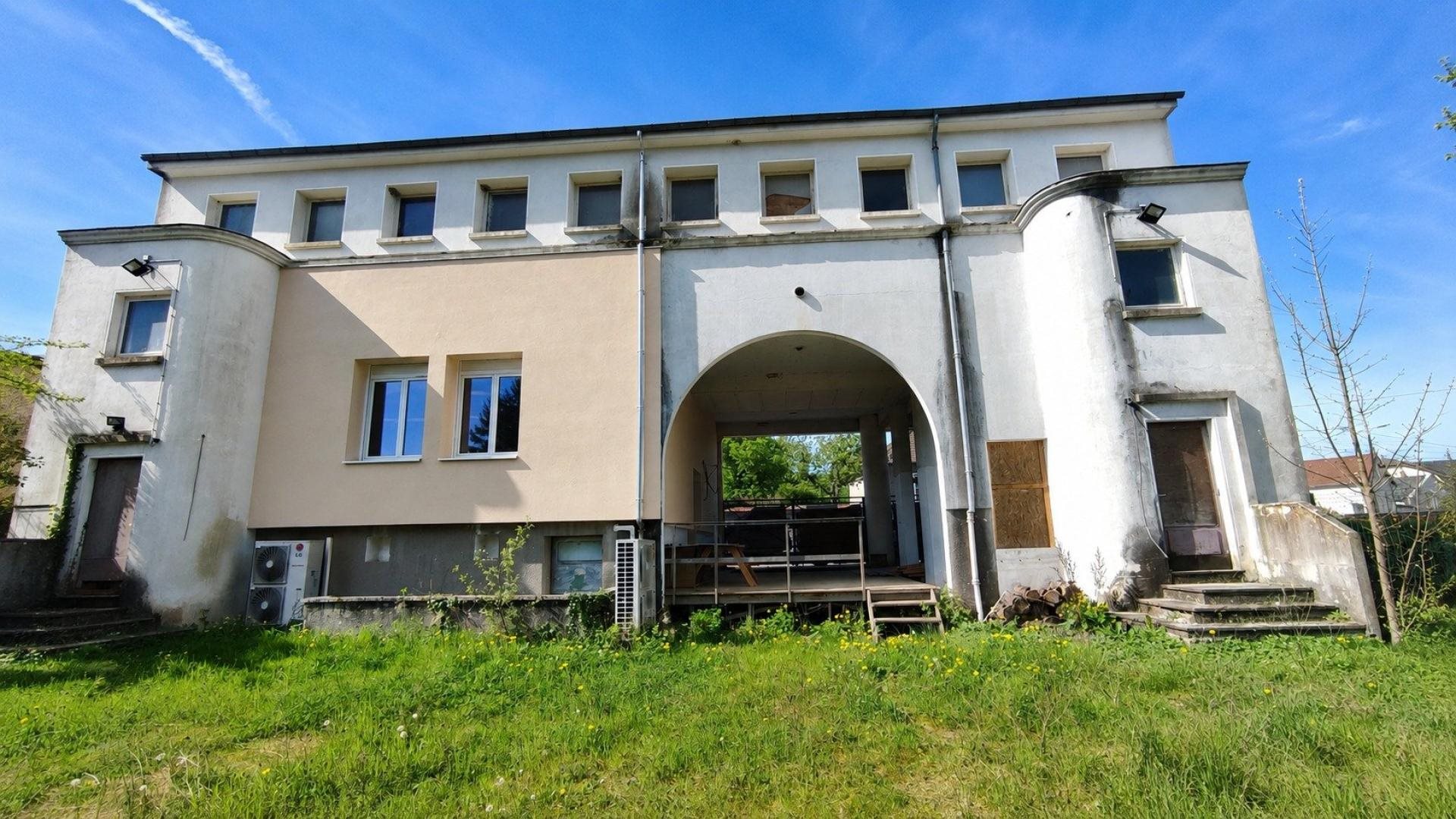 Appartement à vendre, 215m², Autun