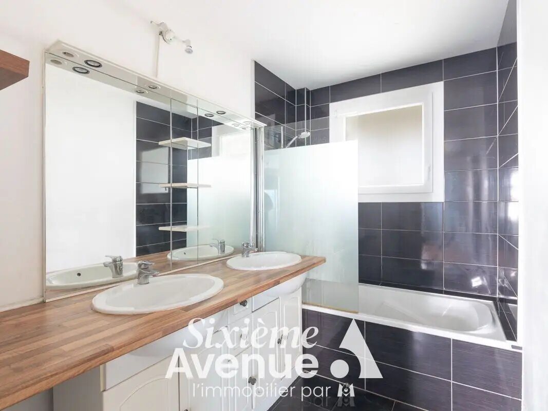 Appartement à vendre, 65m², Annecy