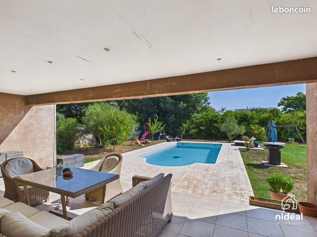 Maison à vendre, 184m², Galargues