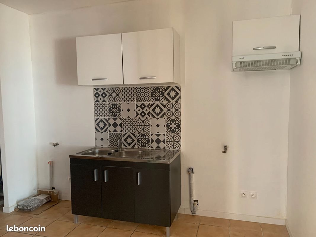 Appartement à louer, 79m², Montlieu-la-Garde