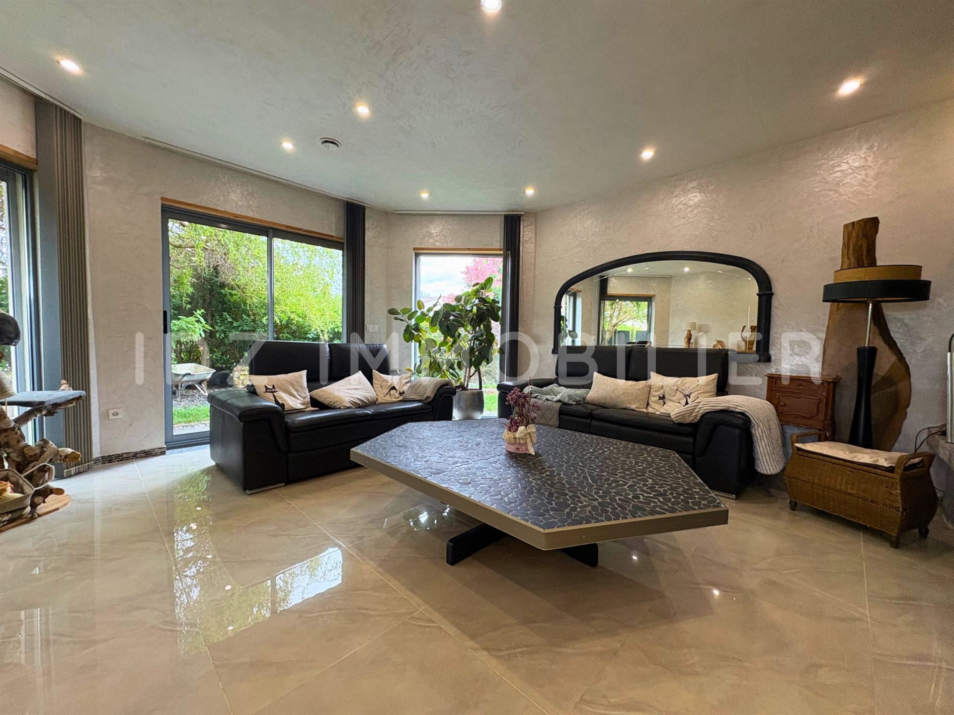 Maison à vendre, 190m², Hagenthal-le-Haut