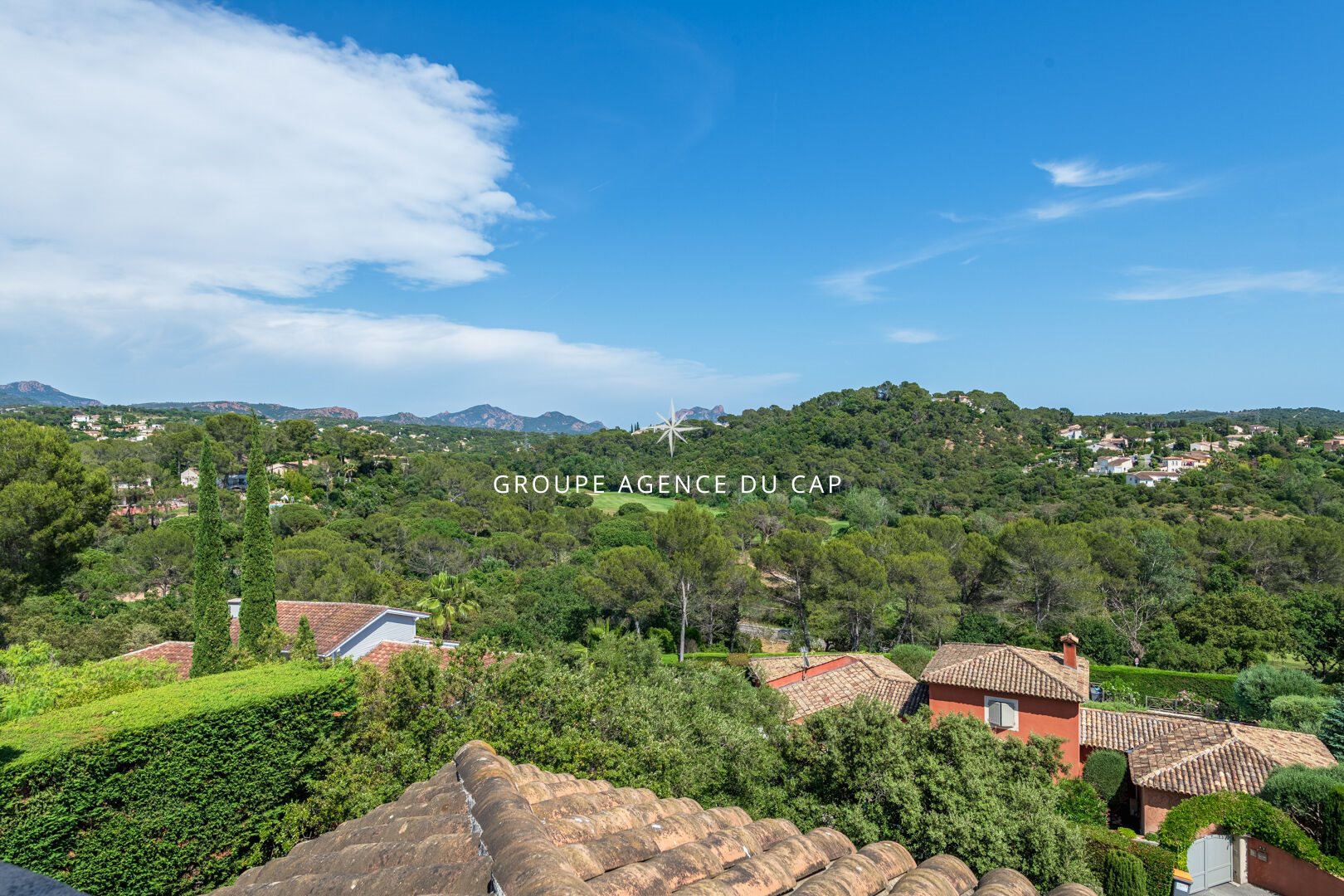 Maison à vendre, 297m², Saint-Raphaël